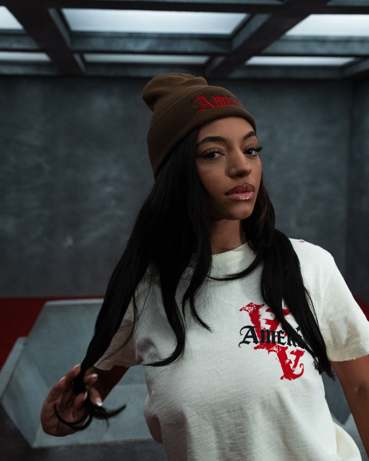 AMERE DOUBLE SIDED BEANIE (BROWN & RED)